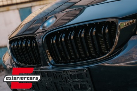 Prednja maska M4 look (piano crna) / BMW serije 4 F32 F33 F36 F82 M4 F80 M3 (2013-03.2019), 5211054JOE
