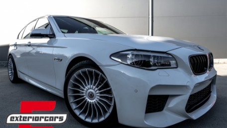 Prednja maska M5 look (piano crna) / BMW serije 5 F10 F11 (2010-2017), 5211056JOE