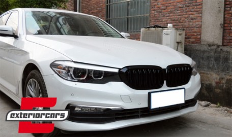 Prednja maska M5 look (piano crna) / BMW serije 5 G30 limuzina G31 karavan (2017-06.2020), 5211106JOE