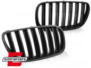 Prednja maska Performance dizajn (piano crna) / BMW X3 E83 LCI (2007-2010), GRBMB4