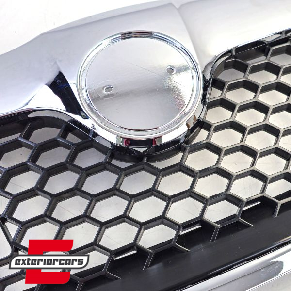 Prednja maska RS look (crna/chrome) / Škoda Octavia 1Z Facelift (2009-2013), 42313