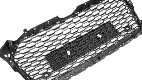 Prednja maska RS5 dizajn (srebrna/crna) / Audi A5 F5 (2017-2019), GRAUE1
