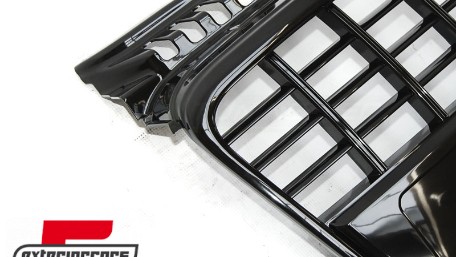 Prednja maska S4 look (piano crna) / Audi A4 B7 (2004-2008), GRAU68