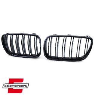 Prednja maska X3M dizajn (piano crna) / BMW X3 E83 LCI (2007-2010), 40411