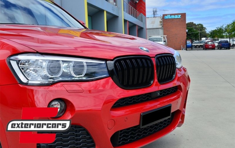 Prednja maska XM dizajn (piano crna) / BMW X3 F25 LCI (2014-2017) X4 F26, 40405