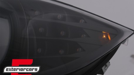 Prednja svjetla 3D Angel Eyes LED DRL Xenon (crna) / BMW serije 3 E90 E91 LCI (2008-2011), LPBML2