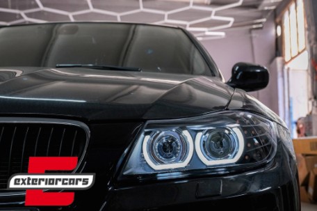 Prednja svjetla 3D Angel Eyes LED DRL Xenon (crna) / BMW serije 3 E90 E91 LCI (2008-2011), LPBML2