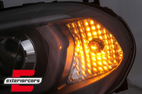 Prednja svjetla 3D Angel Eyes TubeLight DRL (crna) / BMW X5 E70 (2007-2013), LPBMG9