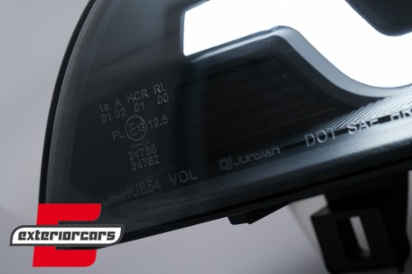 Prednja svjetla 3D Angel Eyes TubeLight DRL (crna) / BMW X5 E70 (2007-2013), LPBMG9
