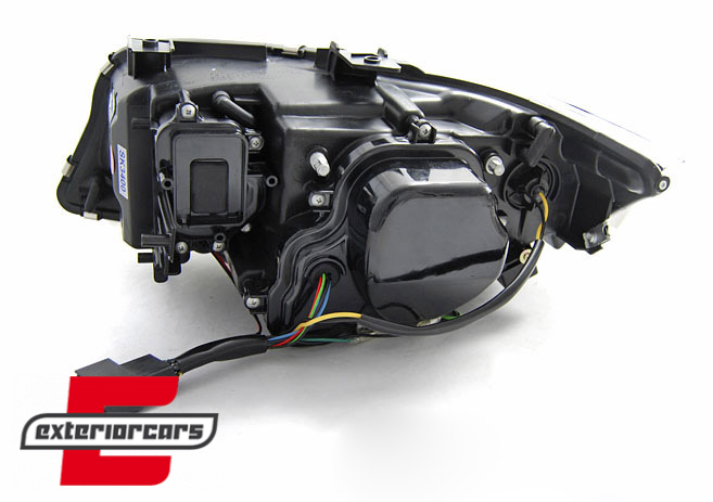 Prednja svjetla 3D LED Angel Eyes U-dizajn (chrome) / BMW serije 3 E90 limuzina E91 karavan (03.2005-08.2008), LPBMI3