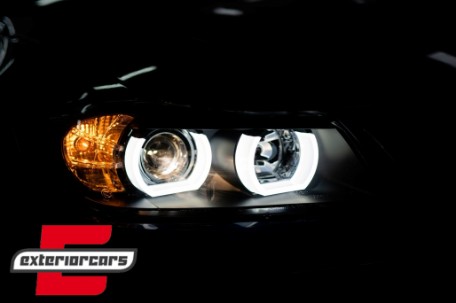 Prednja svjetla 3D LED Angel Eyes U-dizajn (crna) / BMW serije 3 E90 limuzina E91 karavan (03.2005-08.2008), LPBMI4