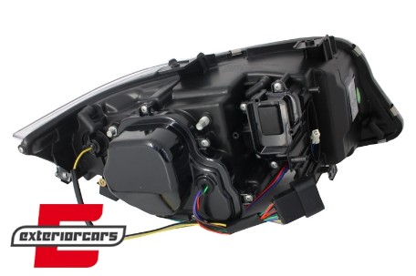 Prednja svjetla 3D LED Angel Eyes U-dizajn Xenon (chrome) / BMW serije 3 E90 limuzina E91 karavan (03.2005-08.2008), LPBMI5