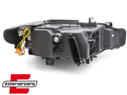 Prednja svjetla 3D LED Angel Eyes U-dizajn Xenon (chrome) / BMW serije 3 F30 F31 limuzina karavan (10.2011-05.2015), LPBML7