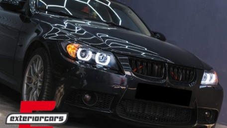 Prednja svjetla 3D LED Angel Eyes U-dizajn Xenon (crna) / BMW serije 3 E90 limuzina E91 karavan (03.2005-08.2008), LPBMI6