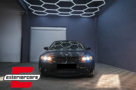 Prednja svjetla 3D LED Angel Eyes U-dizajn Xenon (crna) / BMW serije 3 E90 limuzina E91 karavan (03.2005-08.2008), LPBMI6
