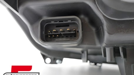 Prednja svjetla 3D LED Angel Eyes U-dizajn Xenon (crna) / BMW serije 3 F30 F31 limuzina karavan (10.2011-05.2015), LPBML8