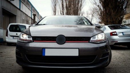 Prednja svjetla 3D LED DRL SEQ žmigavci GTI dizajn / VW Golf 7 VII (2012-2017), LPVX04