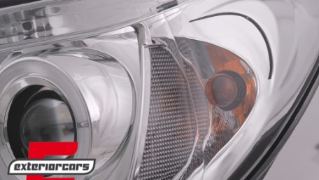 Prednja svjetla Angel Eyes (chrome) / Toyota Hilux (2005-2011), LPTO07