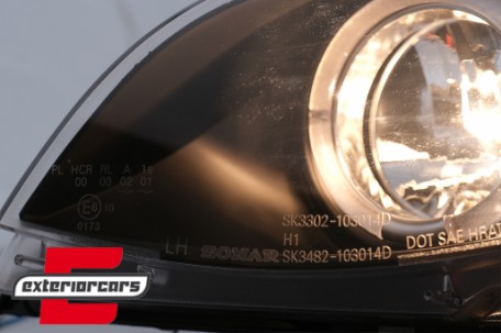 Prednja svjetla Angel Eyes (crna) / BMW serije 3 E46 Facelift limuzina karavan (2001-2005), LPBMA0