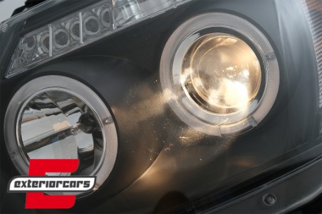 Prednja svjetla Angel Eyes (crna) / Toyota Hilux (2005-2011), LPTO08