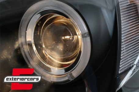Prednja svjetla Angel Eyes (crna) / Toyota Hilux (2005-2011), LPTO08