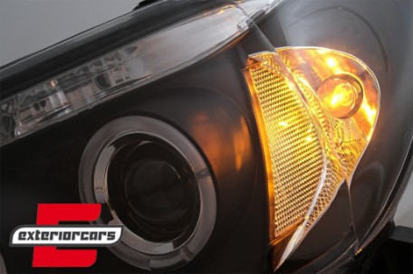 Prednja svjetla Angel Eyes (crna) / Toyota Hilux (2005-2011), LPTO08