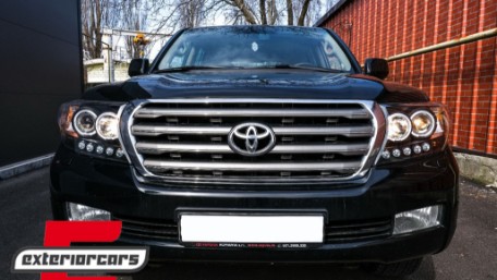 Prednja svjetla Angel Eyes (crna) / Toyota Land Cruiser FJ200 (2007-2012), LPTO33