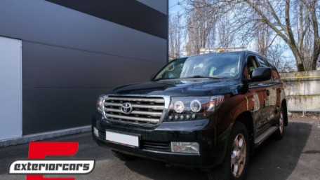 Prednja svjetla Angel Eyes (crna) / Toyota Land Cruiser FJ200 (2007-2012), LPTO33