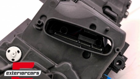 Prednja svjetla Angel Eyes LED DRL Xenon (crna) / BMW serije 3 F30 F31 limuzina karavan (10.2011-05.2015), LPBMM2
