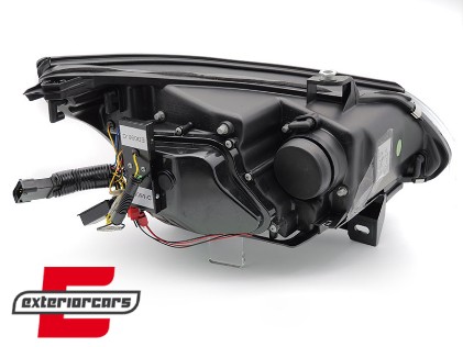 Prednja svjetla Angel Eyes LED žmigavci Xenon (crna) / BMW serije 5 E60 E61 (2003-2004), LPBMO8
