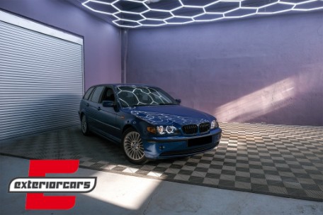 Prednja svjetla CCFL Angel Eyes (crna) / BMW serije 3 E46 Facelift limuzina karavan (2001-2005), LPBM32