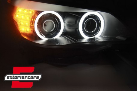 Prednja svjetla CCFL Angel Eyes LED žmigavci (crna) / BMW serije 5 E60 E61 (2003-2007), LPBMH9