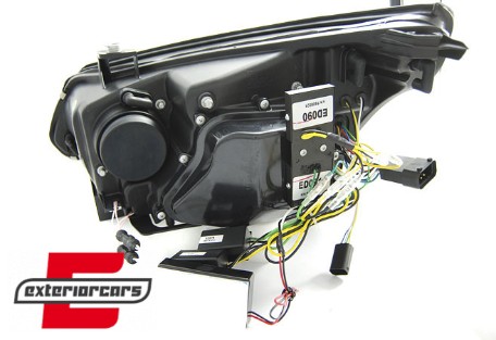 Prednja svjetla CCFL Angel Eyes LED žmigavci (crna) / BMW serije 5 E60 E61 (2003-2007), LPBMH9