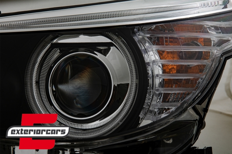 Prednja svjetla CCFL Angel Eyes Xenon (crna) / BMW serije 5 E60 E61 (2003-2004), LPBMC7