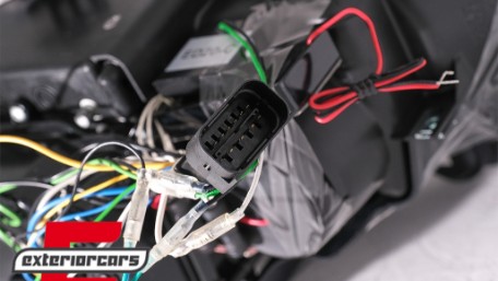 Prednja svjetla CCFL Angel Eyes Xenon (crna) / BMW X5 E53 LCI (2003-2006), LPBMD1