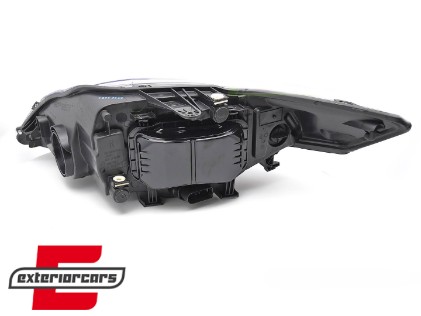 Prednja svjetla (crna) / Ford Mondeo (2011-2014), LPFOC4