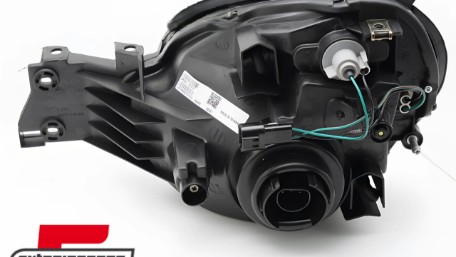 Prednja svjetla (crna) / Subaru Impreza II GD (2000-2003), LPSU26