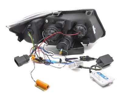 Prednja svjetla G20 LCI look Xenon (chrome) / BMW serije 3 E90 E91 LCI (2008-2011), LPBMP7