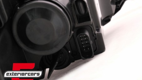 Prednja svjetla GTI R32 Xenon look (crna) / VW Golf 5 V Mk5 (2003-2007), LPVWZ4