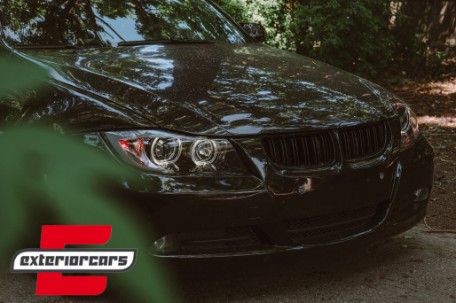 Prednja svjetla LED Angel Eyes (crna) / BMW serije 3 E90 limuzina E91 karavan (03.2005-2011), LPBME4