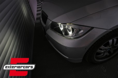 Prednja svjetla LED Angel Eyes (crna) / BMW serije 3 E90 limuzina E91 karavan (03.2005-2011), LPBME4