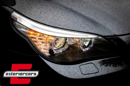 Prednja svjetla LED Angel Eyes LCI look (crna) / BMW serije 5 E60 E61 (2003-2007), LPBME3