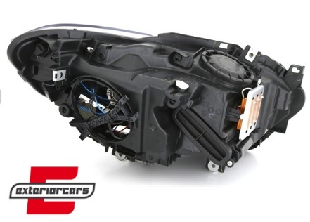 Prednja svjetla LED Angel Eyes Xenon look (crna) / BMW serije 1 F20 F21 (06.2011-03.2015), LPBMG7