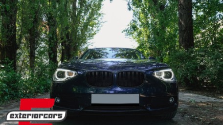 Prednja svjetla LED Angel Eyes Xenon look (crna) / BMW serije 1 F20 F21 (06.2011-03.2015), LPBMG7