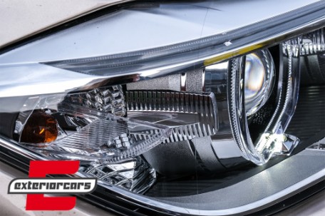 Prednja svjetla LED Angel Eyes Xenon look (crna) / BMW serije 3 F30 F31 limuzina karavan (10.2011-05.2015), LPBMH1