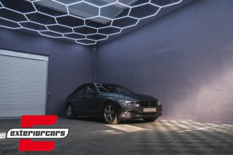 Prednja svjetla LED Angel Eyes Xenon look (crna) / BMW serije 3 F30 F31 limuzina karavan (10.2011-05.2015), LPBMH1