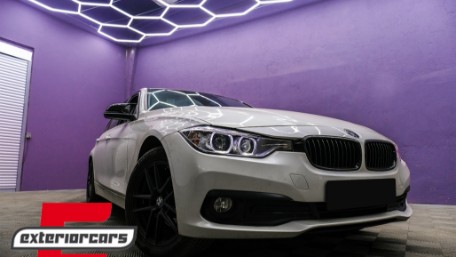 Prednja svjetla LED Angel Eyes Xenon look (crna) / BMW serije 3 F30 F31 limuzina karavan (10.2011-05.2015), LPBMH1