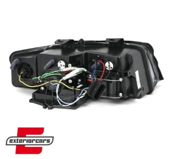 Prednja svjetla LED DayLight (chrome) / Audi A4 B6 (2000-2004), LPAU31