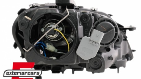 Prednja svjetla LED DayLight (chrome) / Mercedes ML-klasa W164 (2005-2007), LPME63