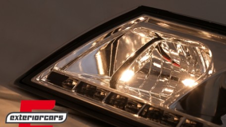 Prednja svjetla LED DayLight (chrome) / Škoda Octavia II (2004-2008), LPSK07